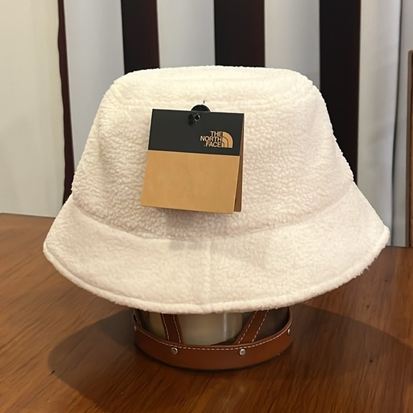 The North Fleece Sherpa Fleece Bucket Hat Vintage White new Adult One Size - Picture 2 of 9